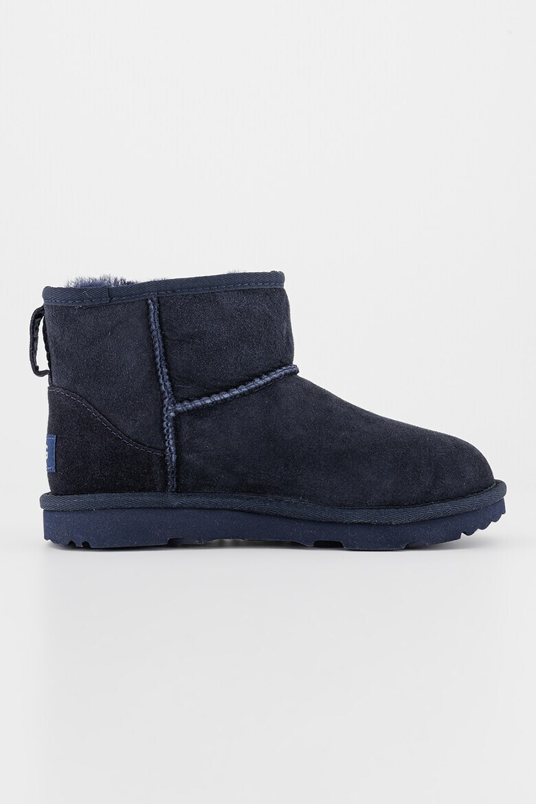 UGG Боти от велур Classic II Mini - Pepit.bg