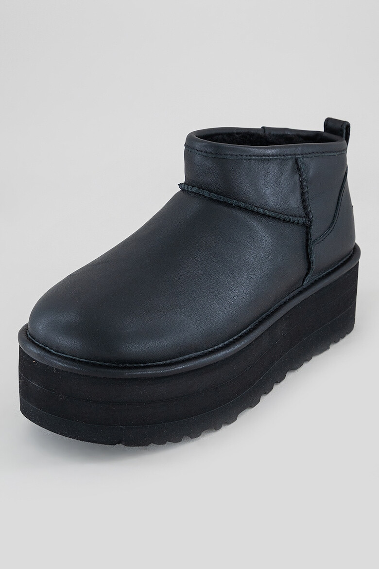 UGG Боти Classic Ultra Mini с равна платформа - Pepit.bg