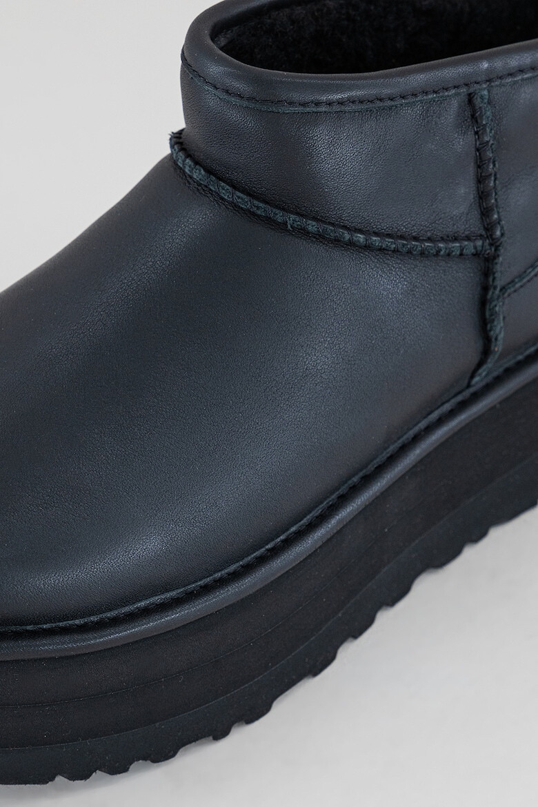 UGG Боти Classic Ultra Mini с равна платформа - Pepit.bg