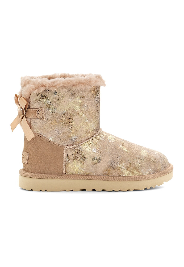 UGG Боти Mini Bailey с бляскав дизайн - Pepit.bg