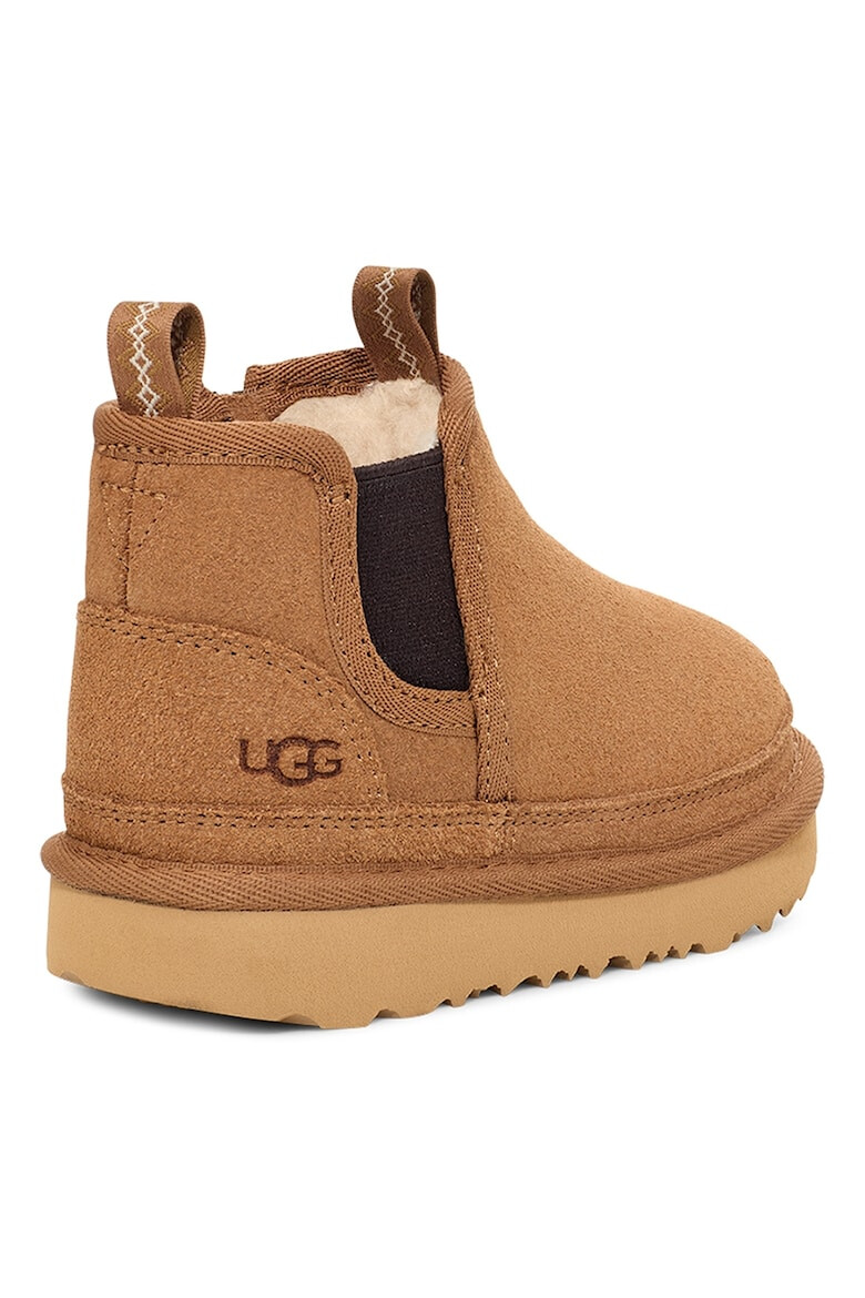 UGG Боти Neumel с текстилни панели - Pepit.bg