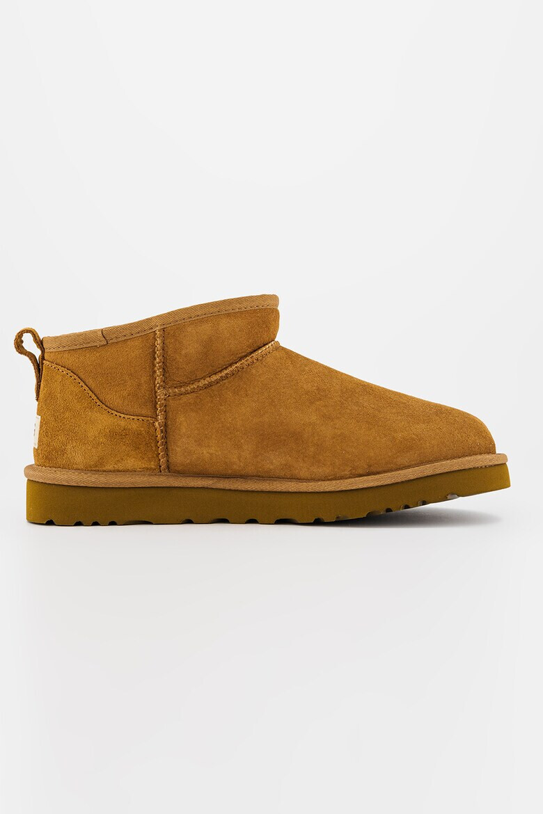 UGG Боти от овча кожа Classic Ultra Mini - Тъмножълт - Pepit.bg