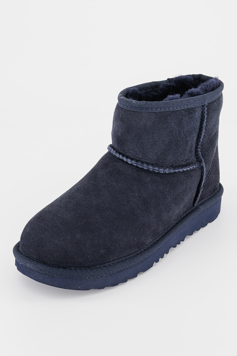 UGG Боти от велур Classic II Mini - Pepit.bg