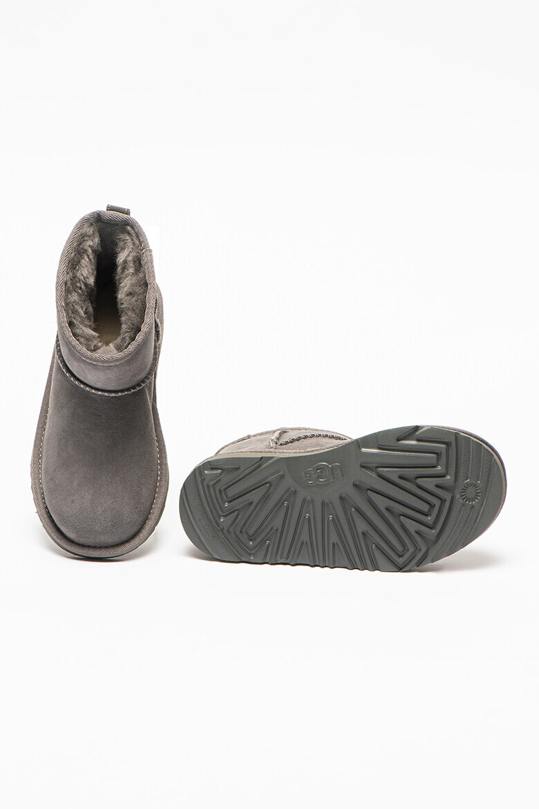 UGG Боти от велур Classic II Mini - Pepit.bg