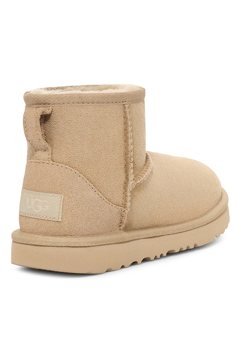 UGG Боти от велур Classic II Mini - Pepit.bg