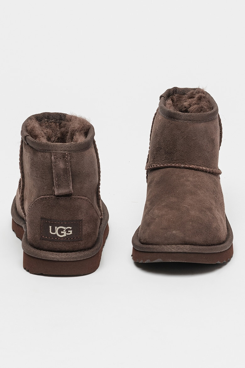 UGG Боти от велур Classic II Mini - Pepit.bg