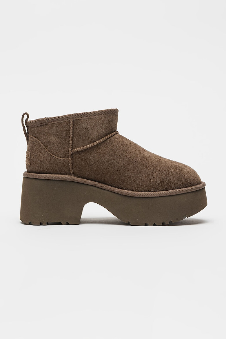 UGG Боти от велур Classic Ultra - Pepit.bg