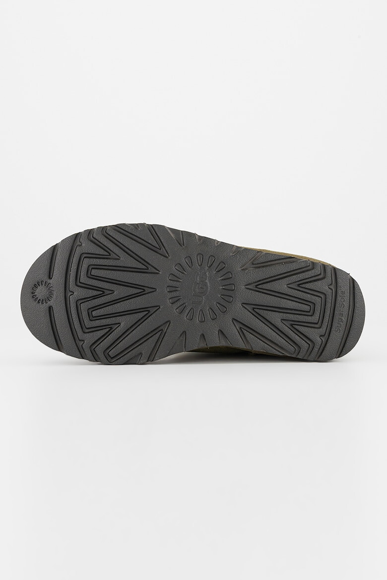 UGG Боти с велур Classic Maxi Toggle - Pepit.bg