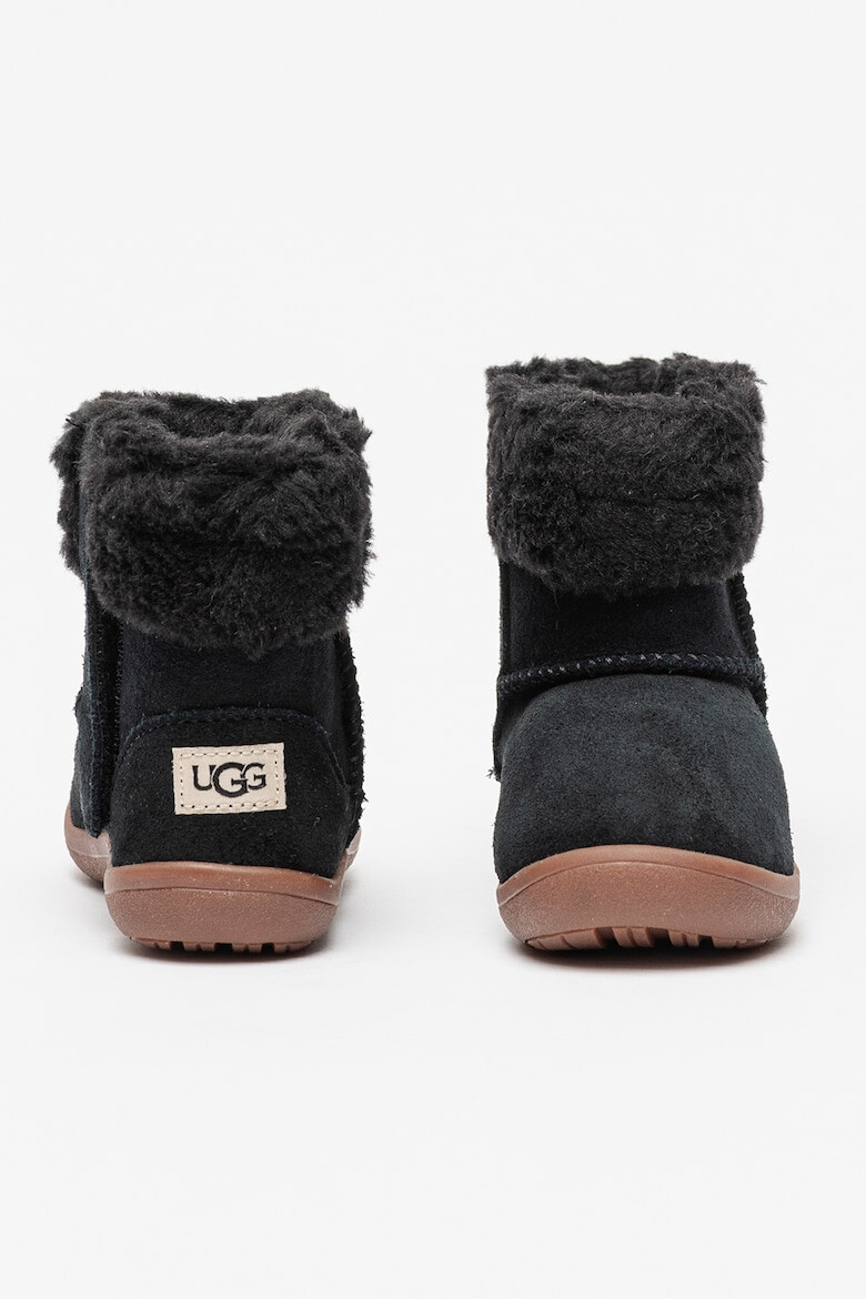 UGG Боти Sammee без закопчаване - Pepit.bg