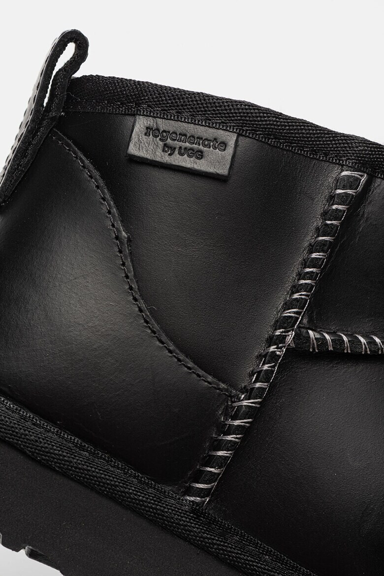 UGG Кожени боти Classic Ultra Mini Caspian - Pepit.bg