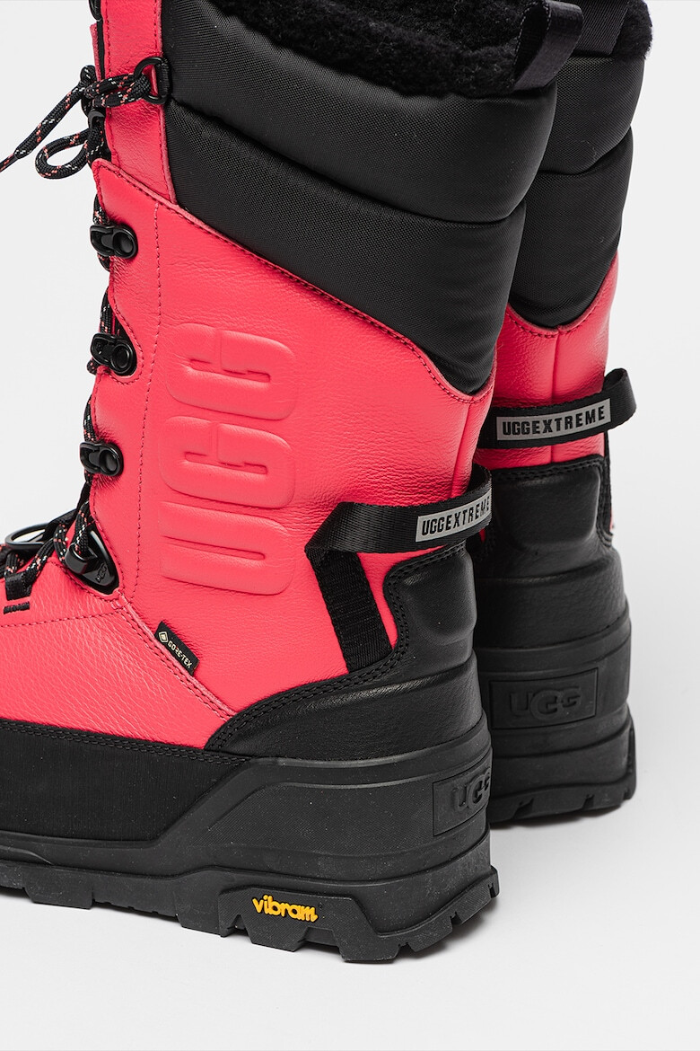 UGG Кожени ботуши с връзки - Pepit.bg