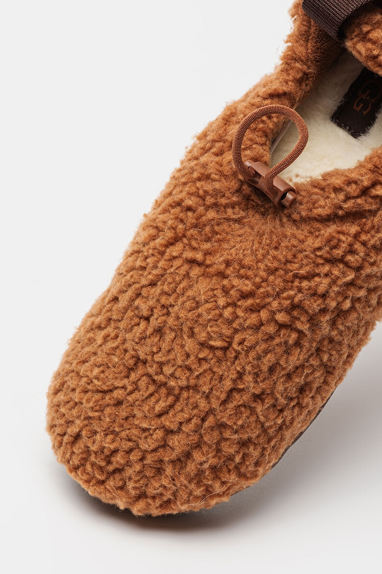 UGG Мъхести домашни пантофи Plushy - Pepit.bg