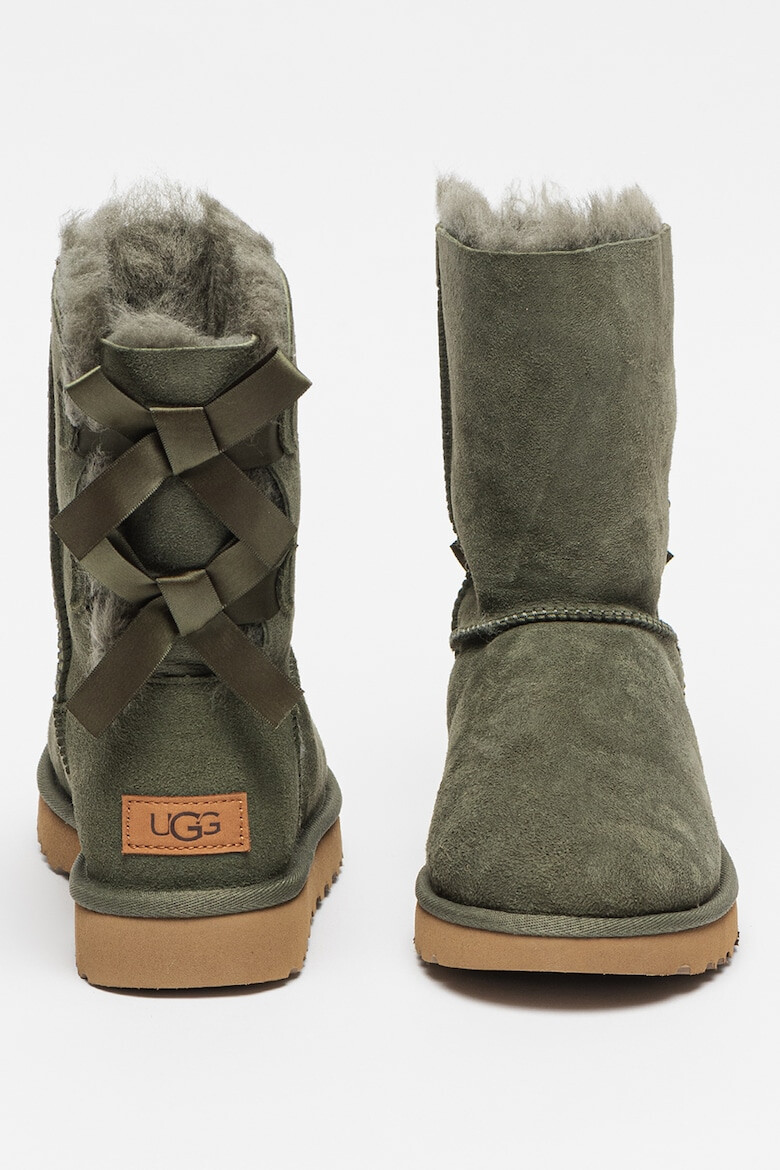 UGG Непромокаеим велурени ботуши Bailey - Pepit.bg