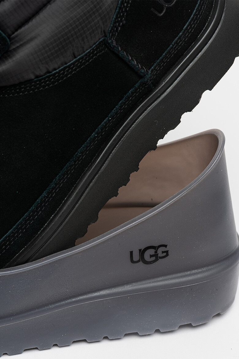 UGG Непромокаеми боти Classic Mini - Pepit.bg