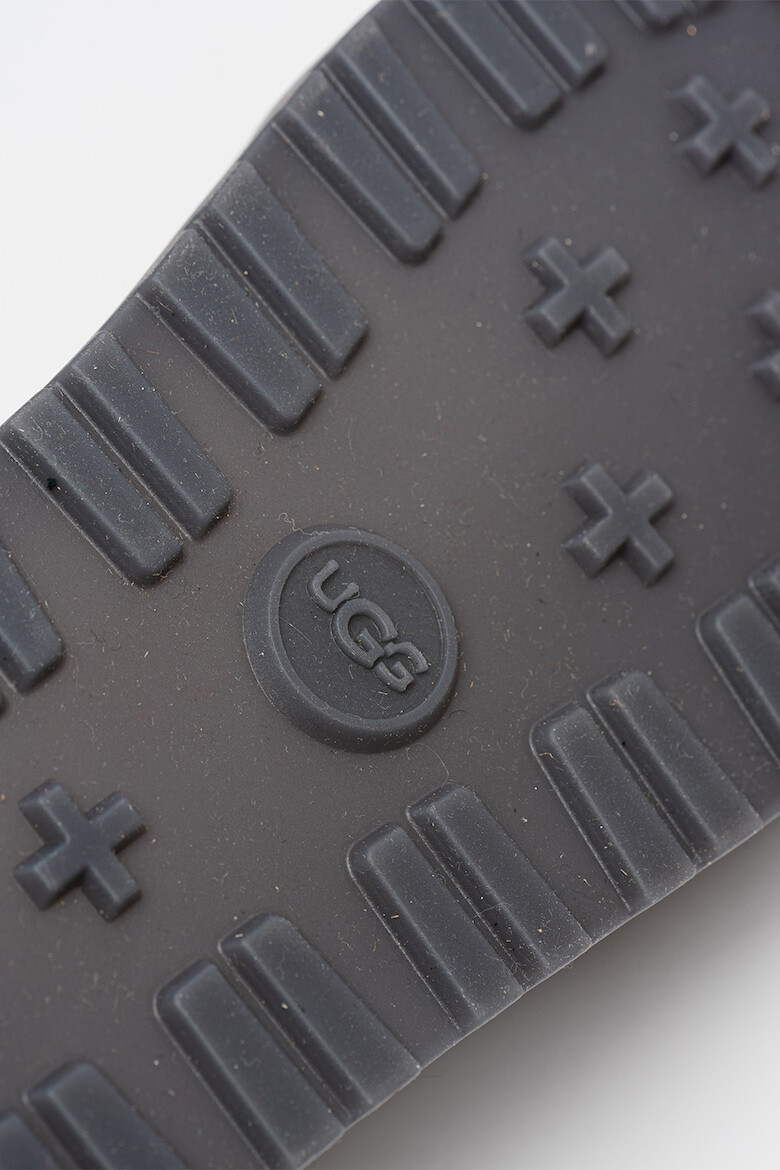 UGG Непромокаеми боти Classic Mini - Pepit.bg
