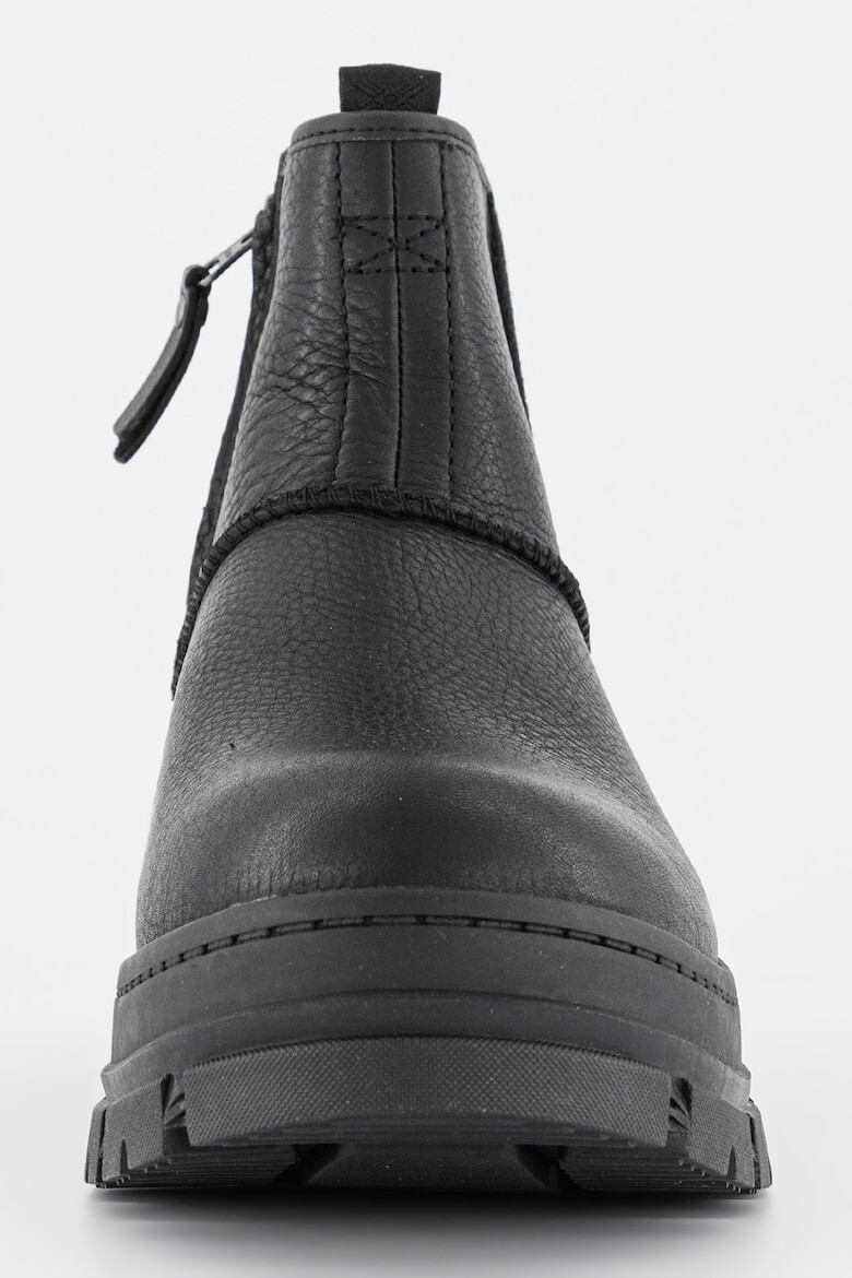 UGG Непромокаеми кожени мокасини - Pepit.bg
