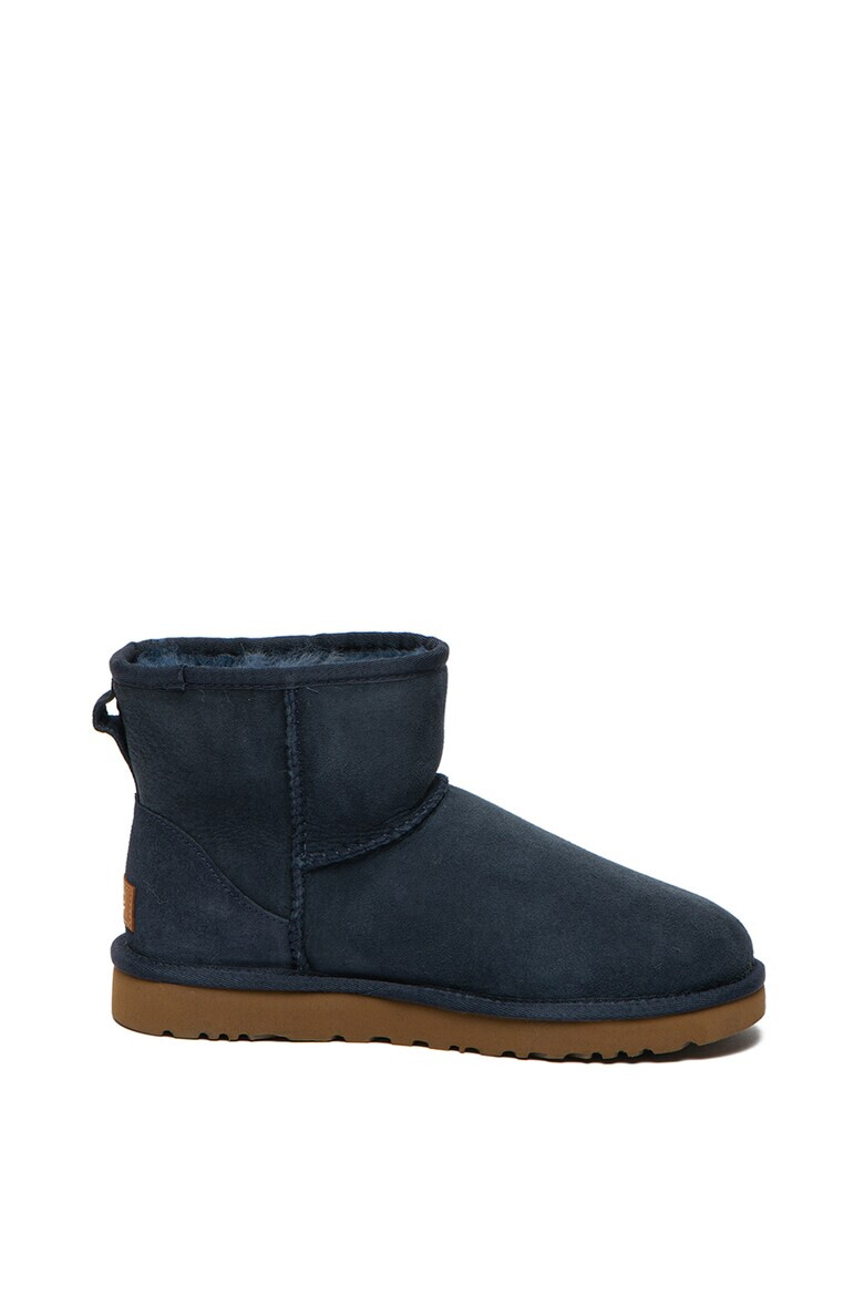 UGG Непромокаеми велурени боти Classic Mini II - Pepit.bg