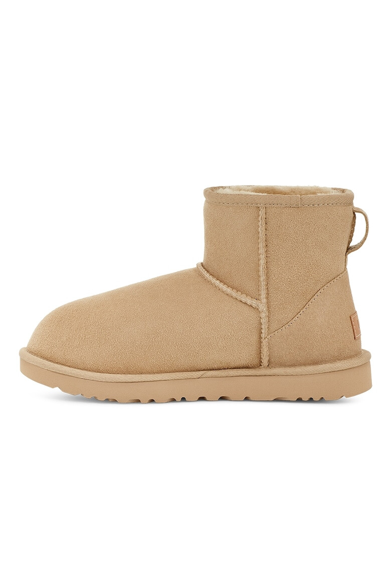 UGG Непромокаеми велурени боти Classic Mini II - Pepit.bg