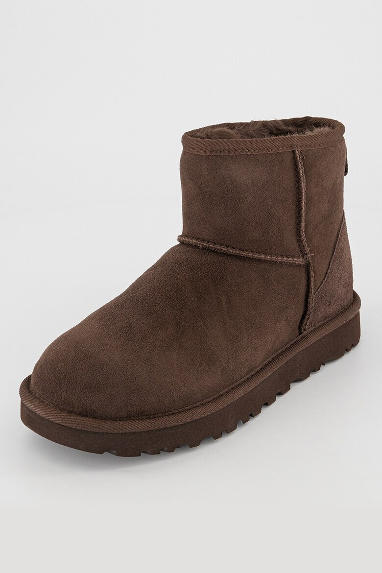 UGG Непромокаеми велурени боти Classic Mini II - Pepit.bg