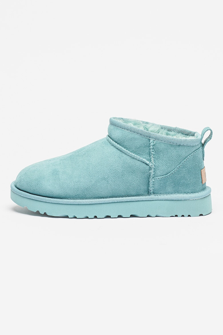 UGG Непромокаеми велурени боти Classic Ultra Mini - Pepit.bg