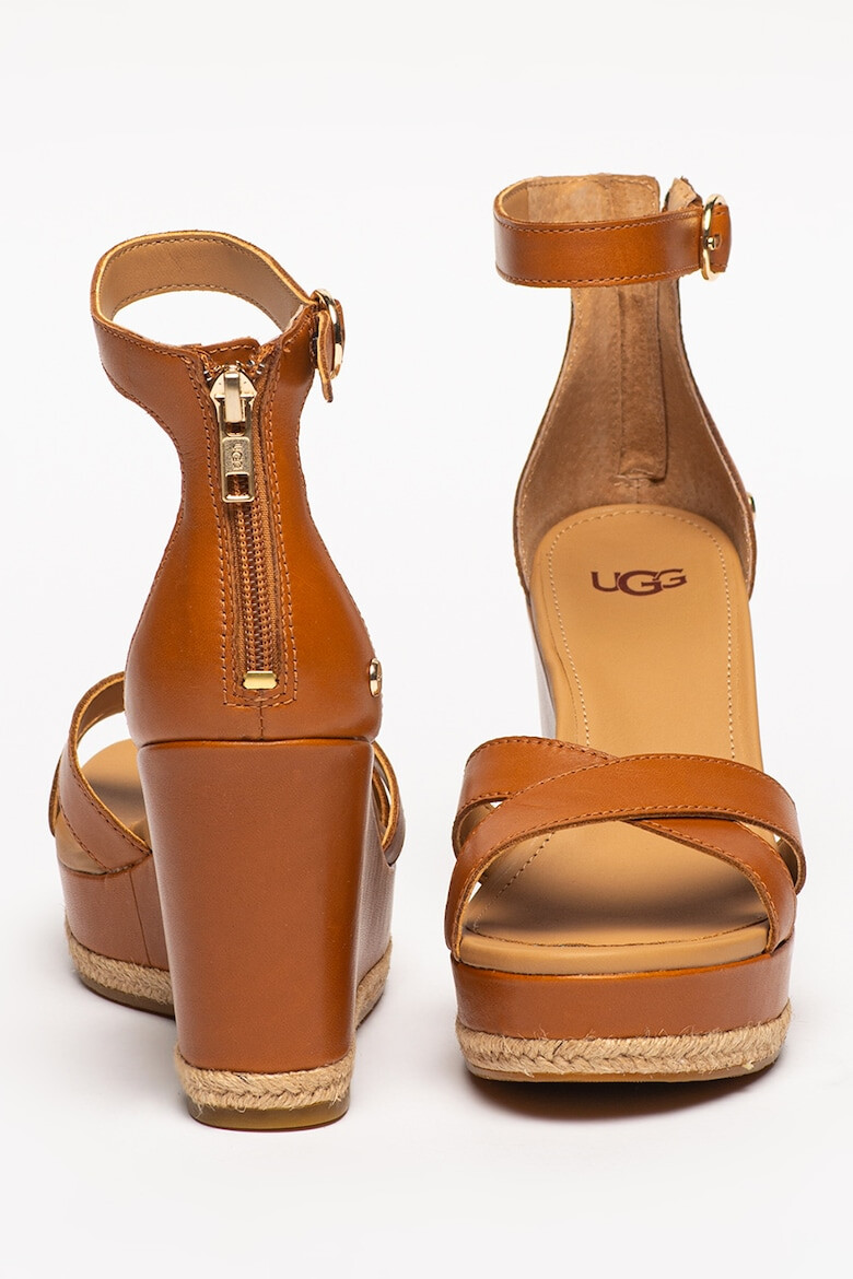 UGG Скосени кожени сандали Ezrah - Pepit.bg