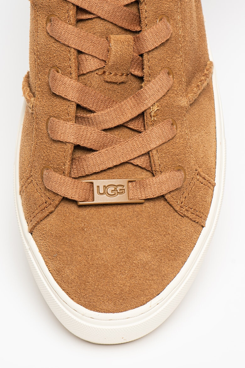 UGG Спортни обувки Dinale от велур - Pepit.bg