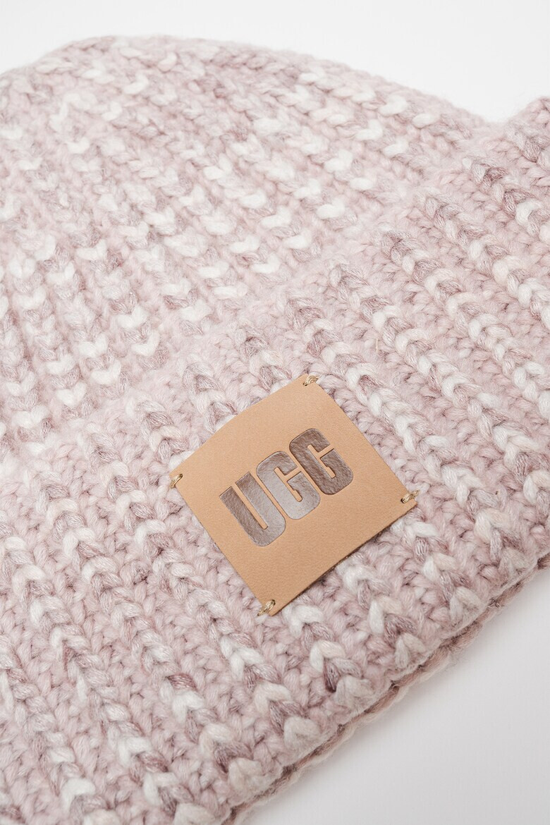 UGG Унисекс шапка с едър рипс - Pepit.bg