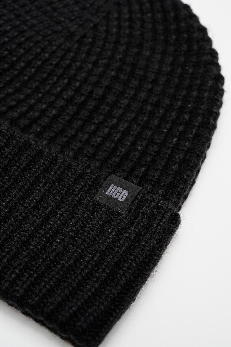 UGG Унисекс шапка с релеф - Pepit.bg