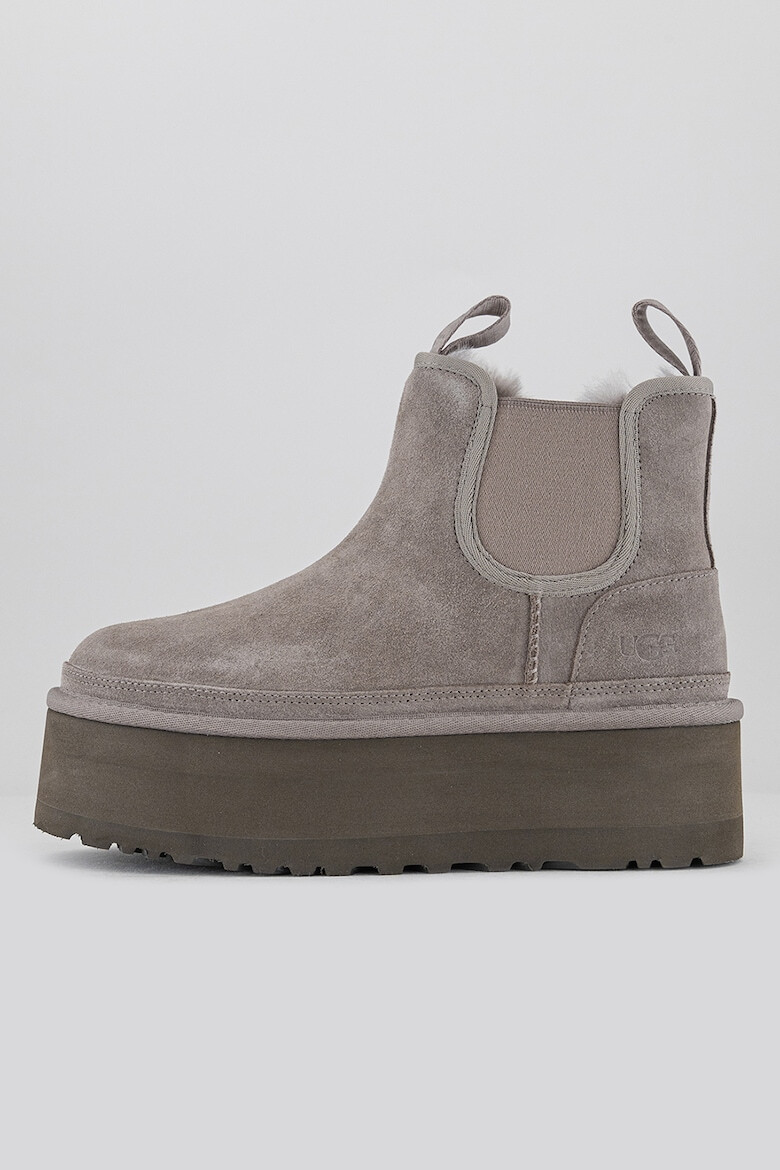 UGG Велурени боти Chelsea Neumel с равна платформа - Pepit.bg