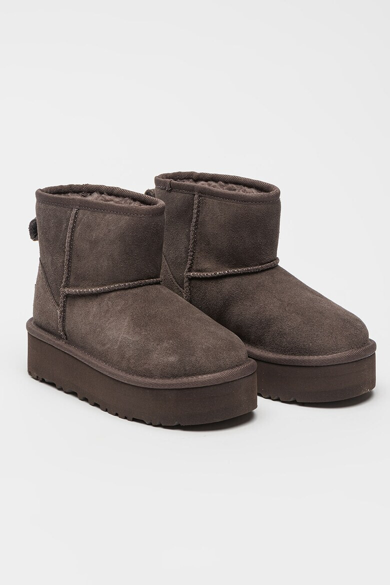UGG Велурени боти Classic Mini - Pepit.bg