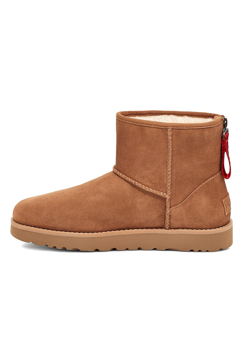 UGG Велурени боти Classic Mini - Pepit.bg