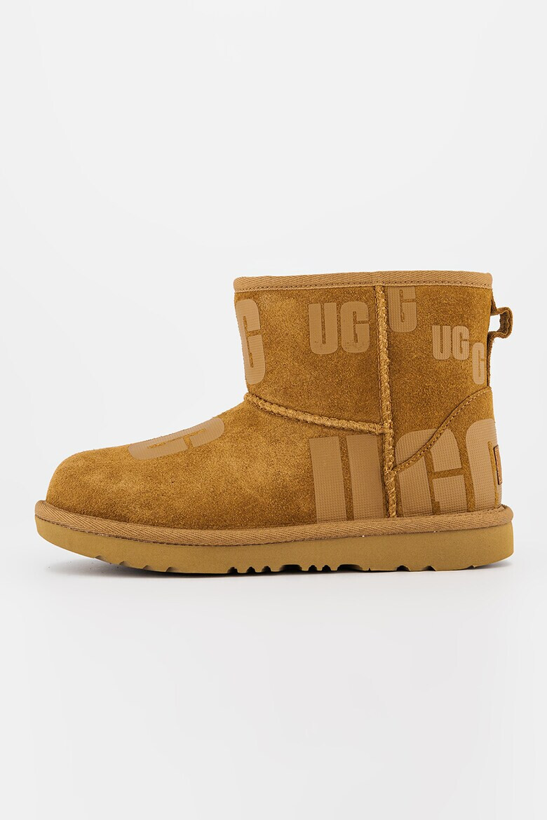 UGG Велурени боти Classic Mini - Pepit.bg