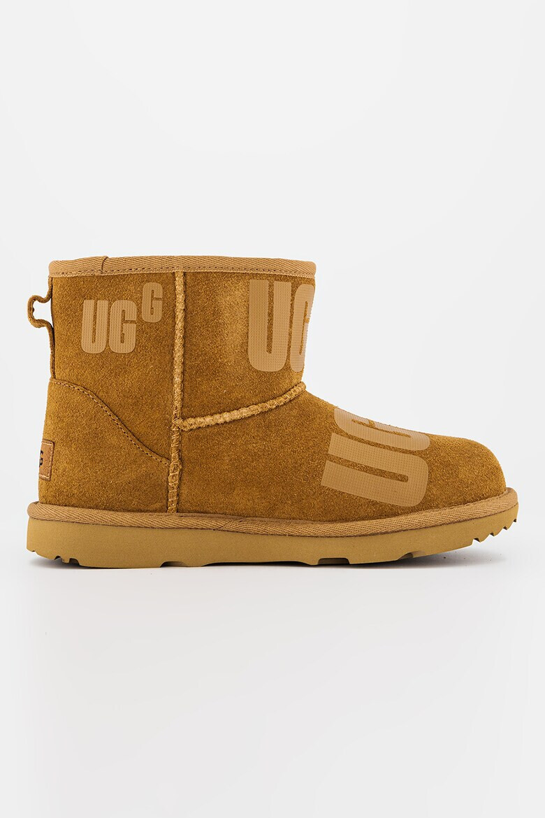 UGG Велурени боти Classic Mini - Pepit.bg