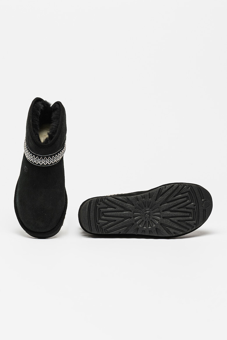 UGG Велурени боти Classic Mini Crescent - Pepit.bg