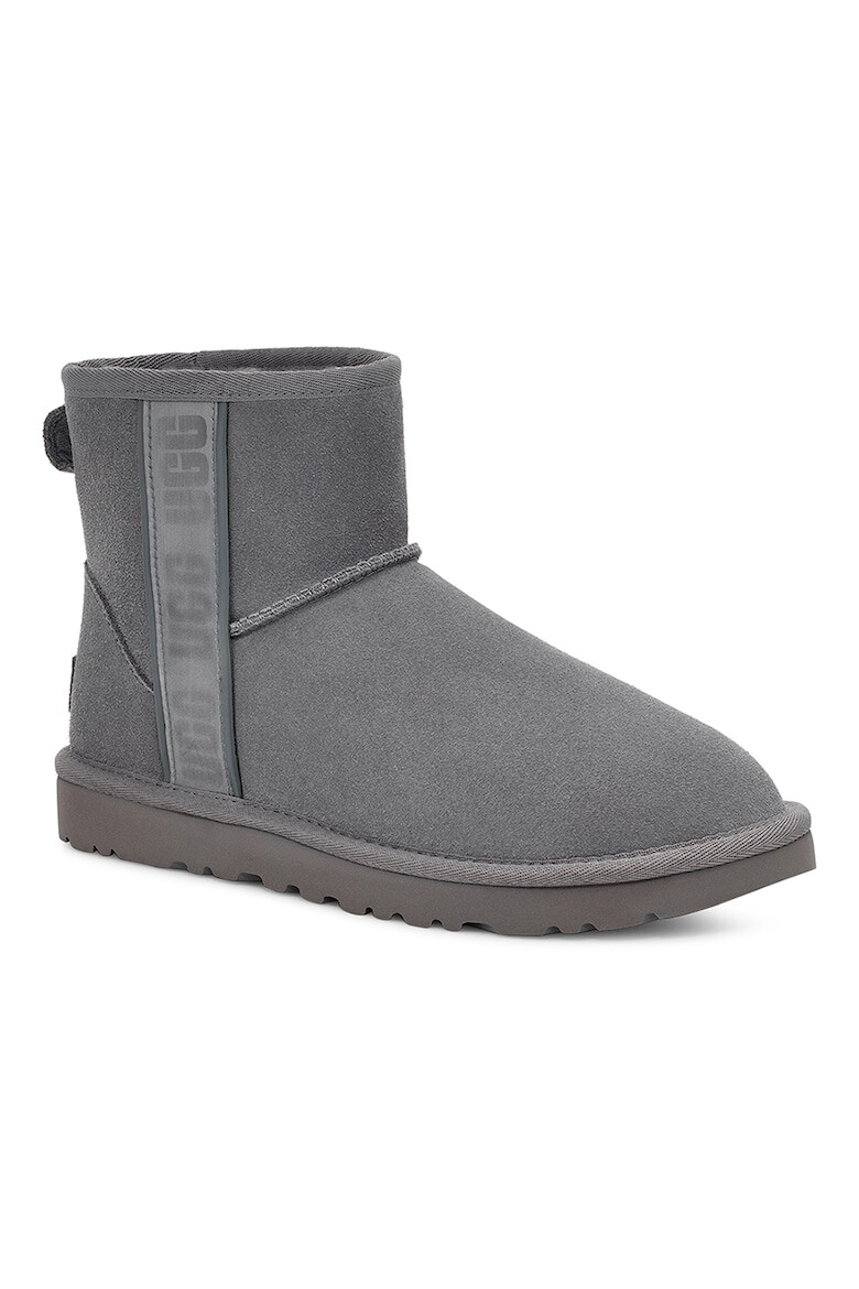 UGG Велурени боти Classic с лого - Pepit.bg