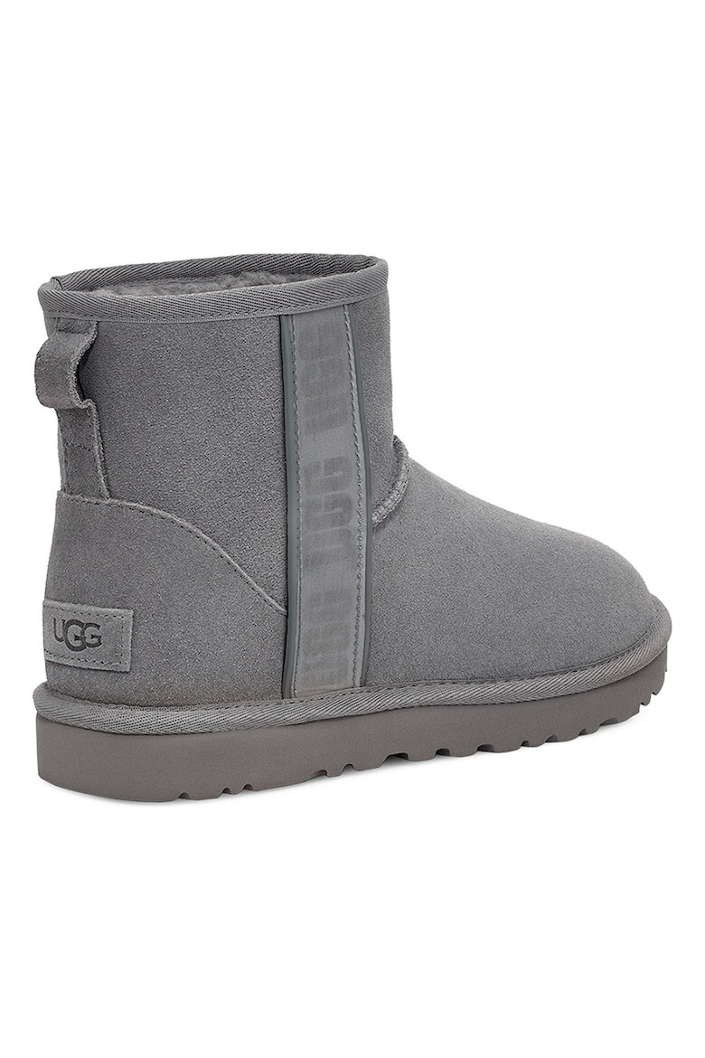 UGG Велурени боти Classic с лого - Pepit.bg