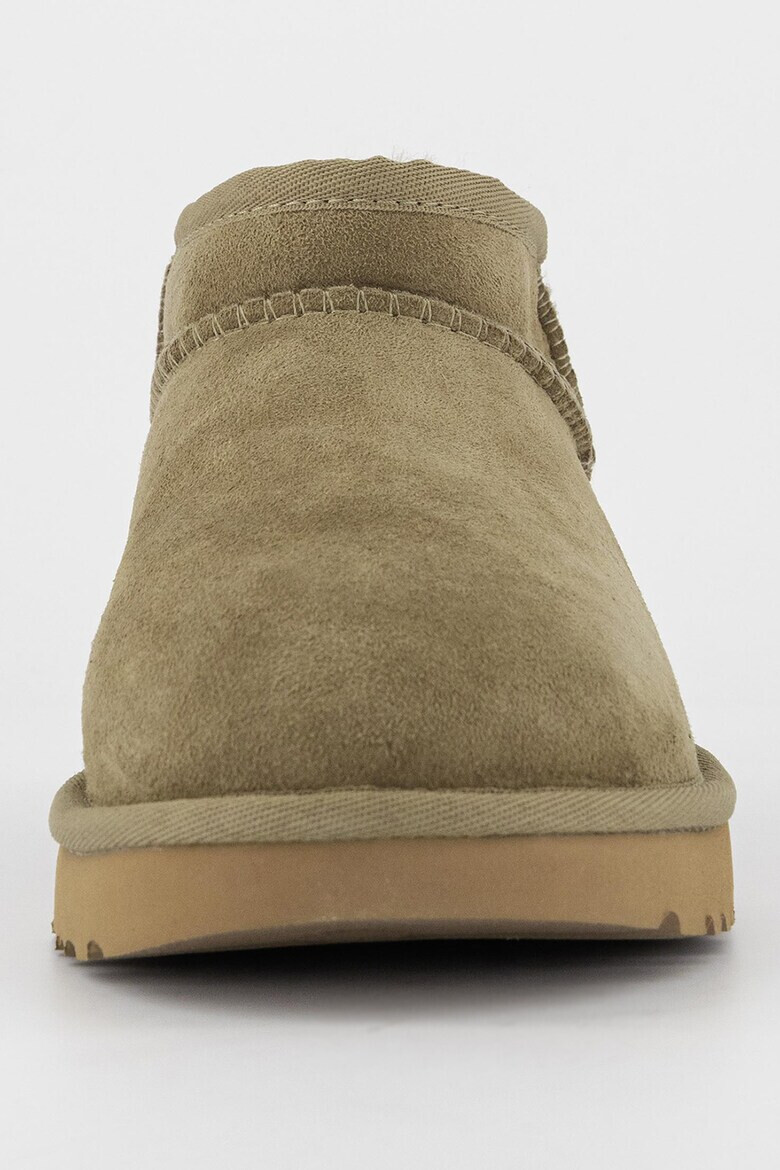 UGG Велурени боти Classic Ultra Mini - Pepit.bg