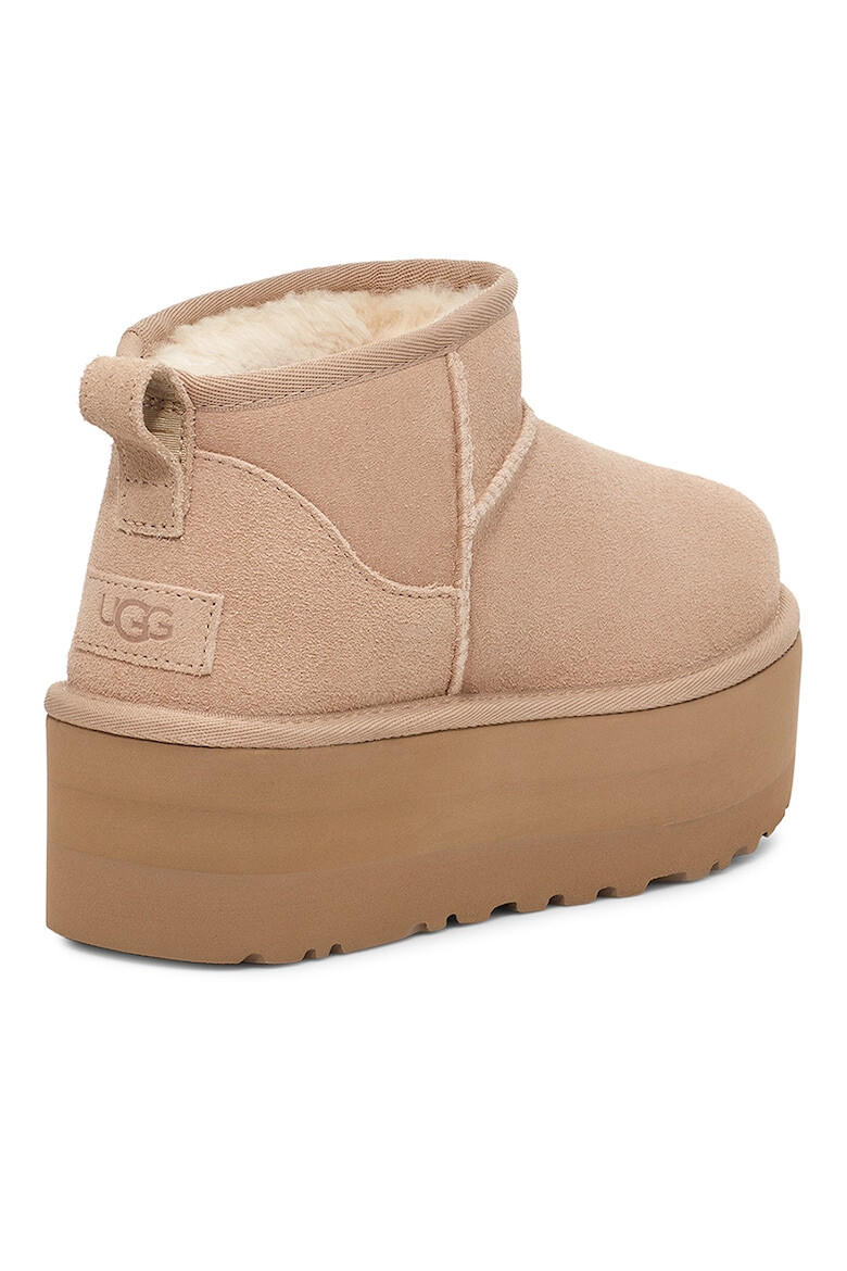UGG Велурени боти Classic Ultra Mini - Pepit.bg