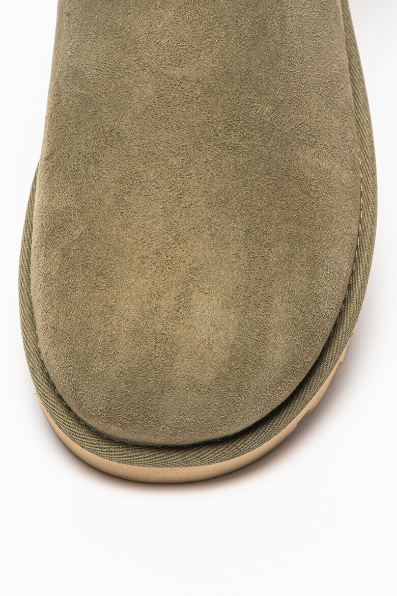 UGG Велурени боти Classic Ultra Mini - Pepit.bg