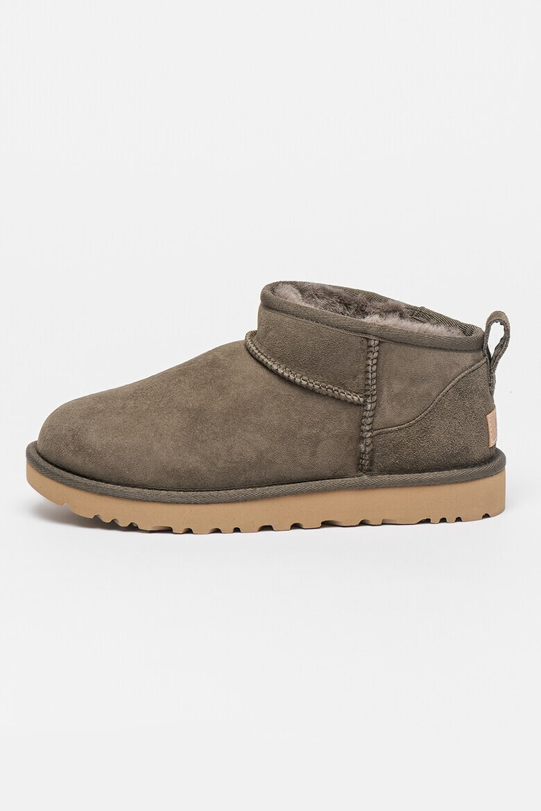 UGG Велурени боти Classic Ultra Mini - Pepit.bg