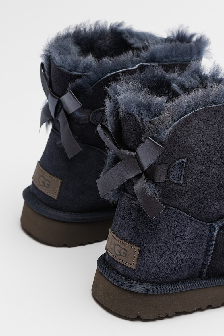 UGG Велурени боти Mini Bailey Bow II - Pepit.bg