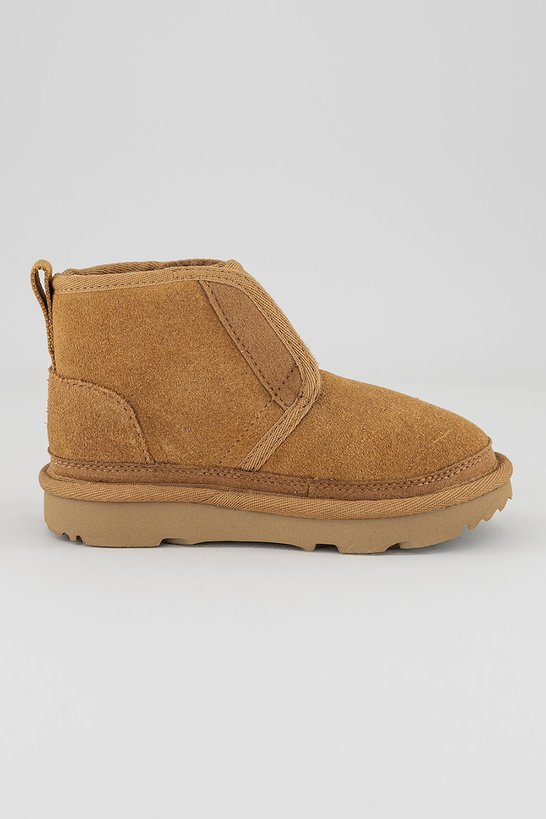 UGG Велурени боти Neumel Classic - Pepit.bg