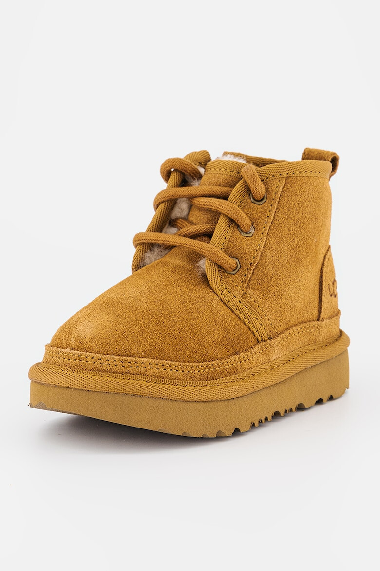 UGG Велурени боти Neumel II с връзки - Тъмножълт - Pepit.bg