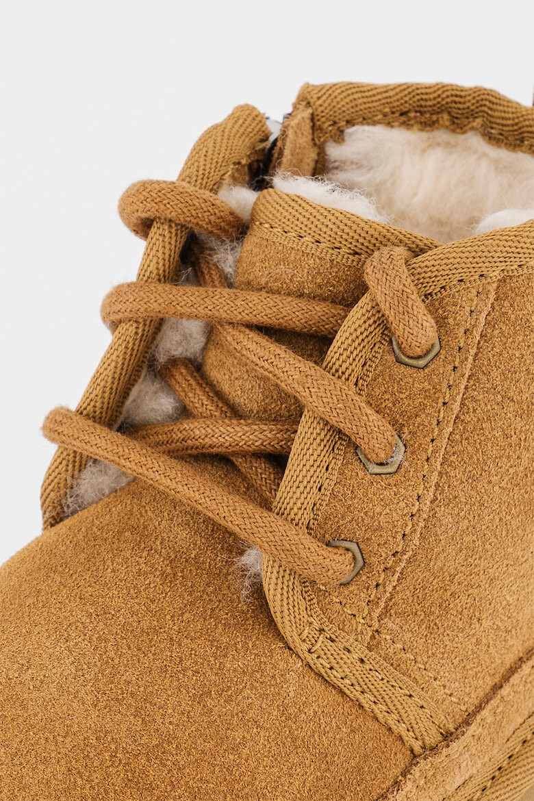 UGG Велурени боти Neumel II с връзки - Pepit.bg