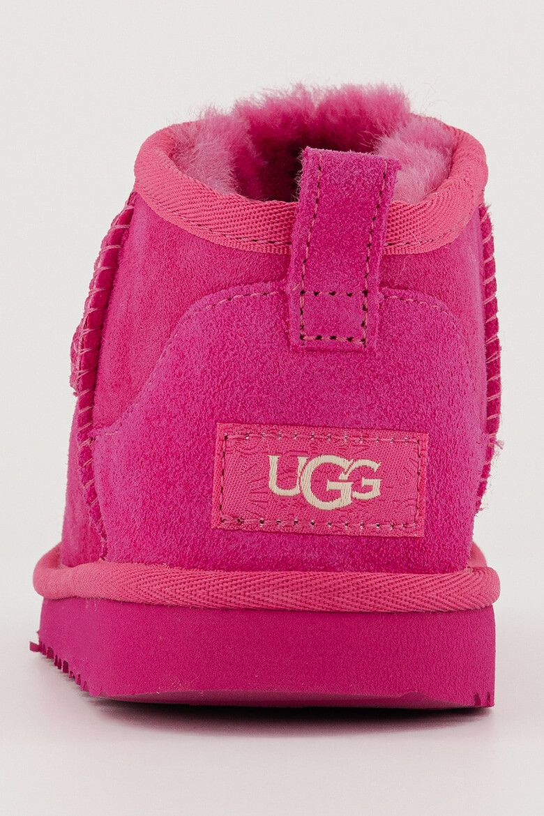 UGG Непромокаеми велурени боти Classic Mini II - Pepit.bg