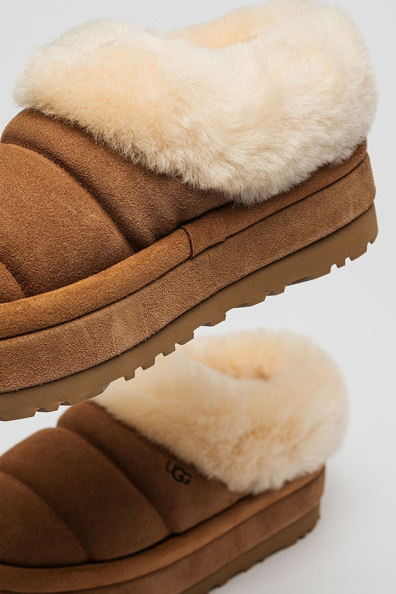 UGG Велурени чехли Tazzlita с платформа и еко пух - Pepit.bg