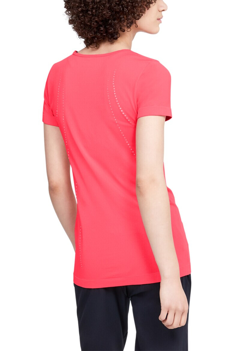 Under Armour Безшевна еластична фитнес тениска - Pepit.bg