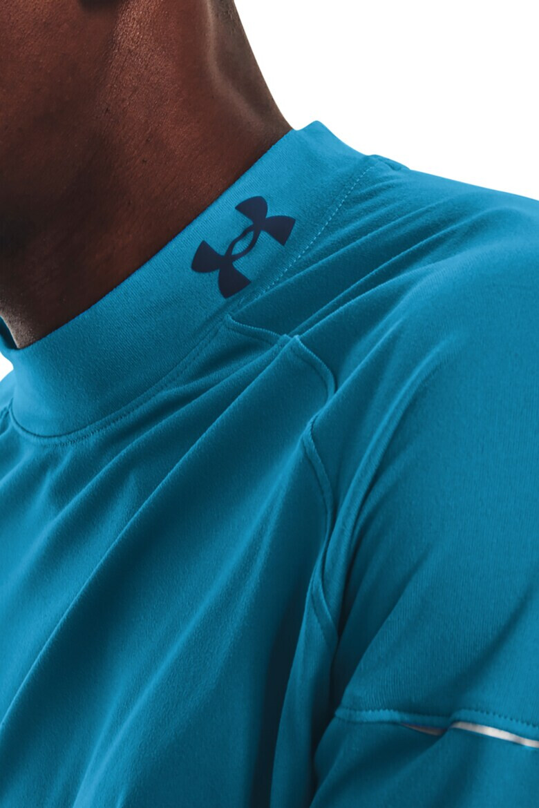 Under Armour Блуза за бягане Out Run The Cold - Pepit.bg