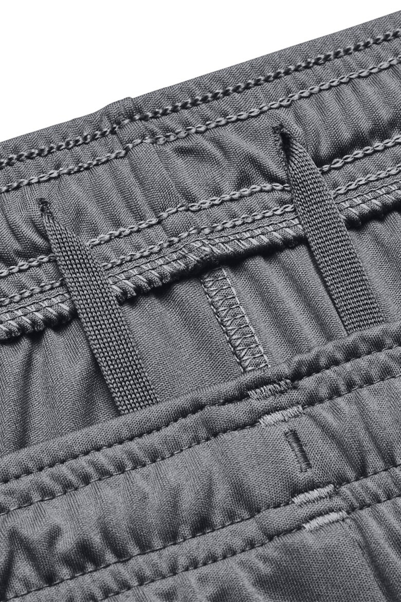 Under Armour Фитнес бермуди с Tech™ - Pepit.bg