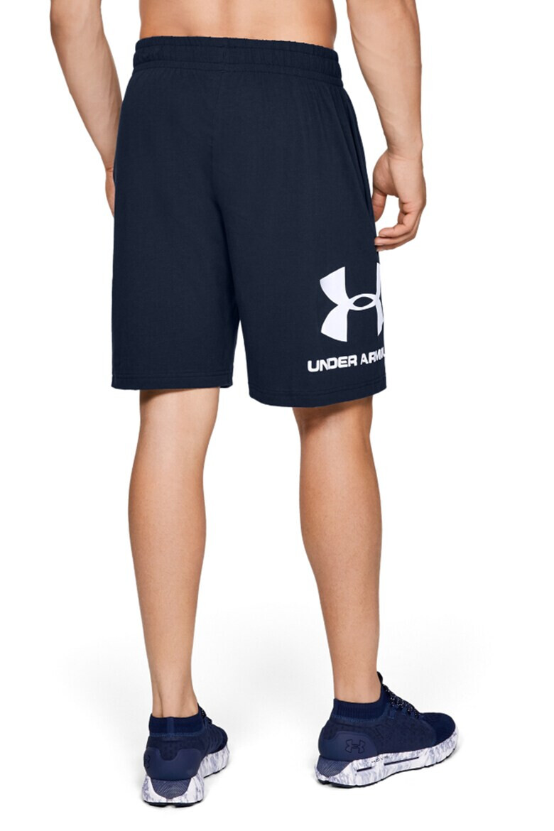 Under Armour Фитнес бермуди Sportstyle - Pepit.bg